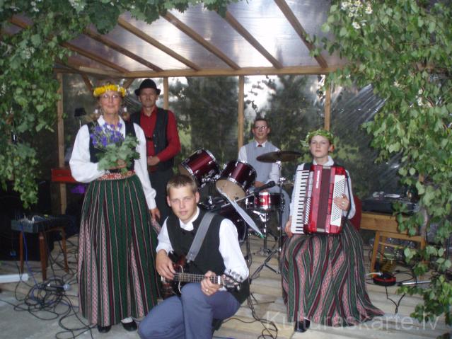 Kapella "Savējie"